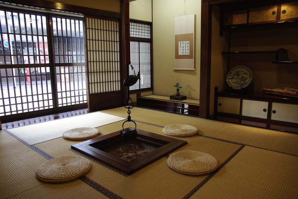 Ryokan Tanabe Takayama  Exterior photo